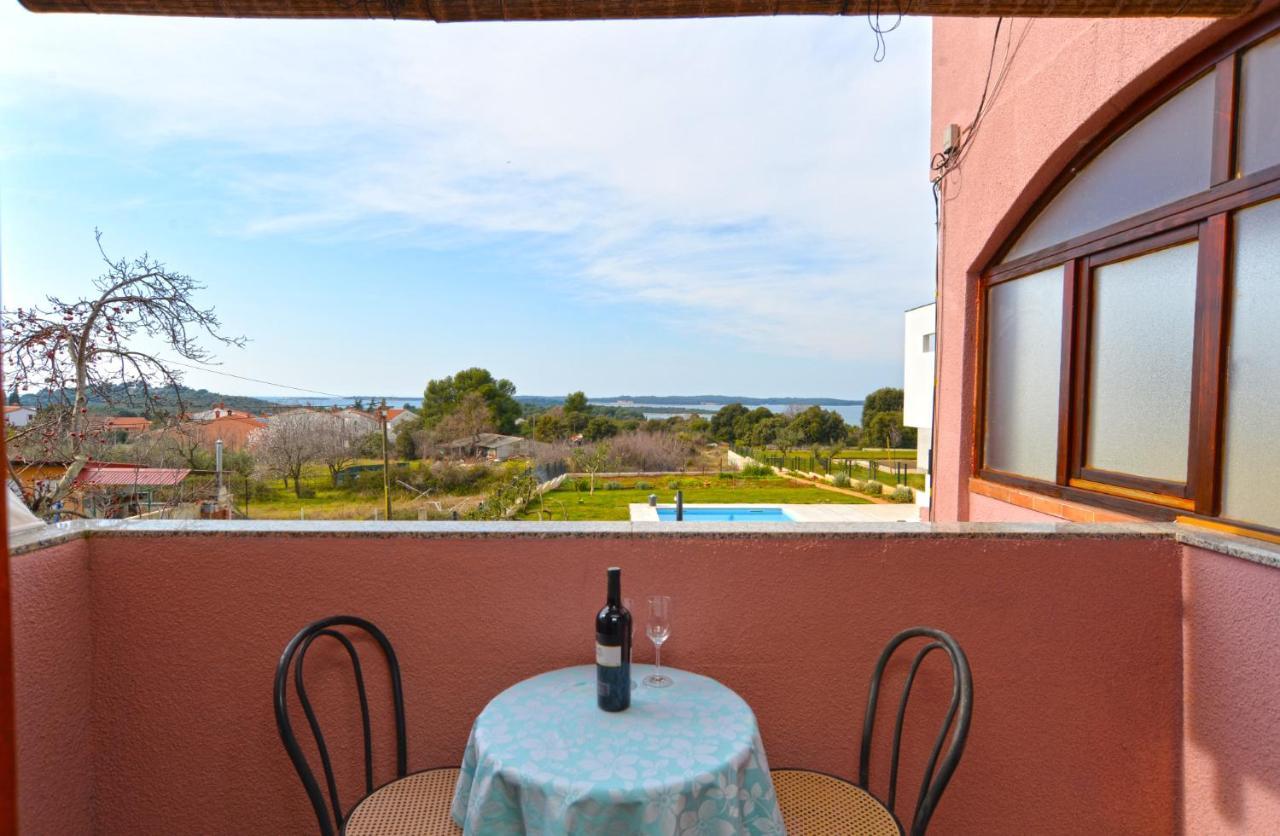 Apartments Violete 742 普拉 外观 照片